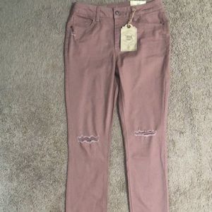 True Craft Skinny Jeans (Blush) Size 7